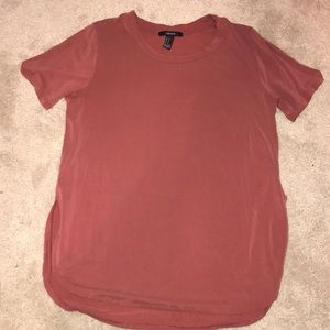 Dusty red short sleeve tee